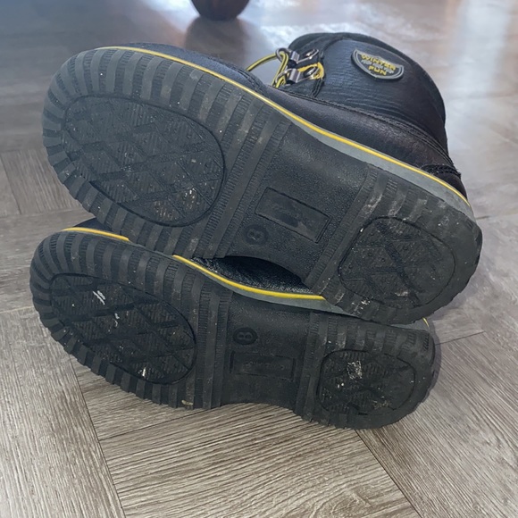 Snow boots - Picture 4 of 8